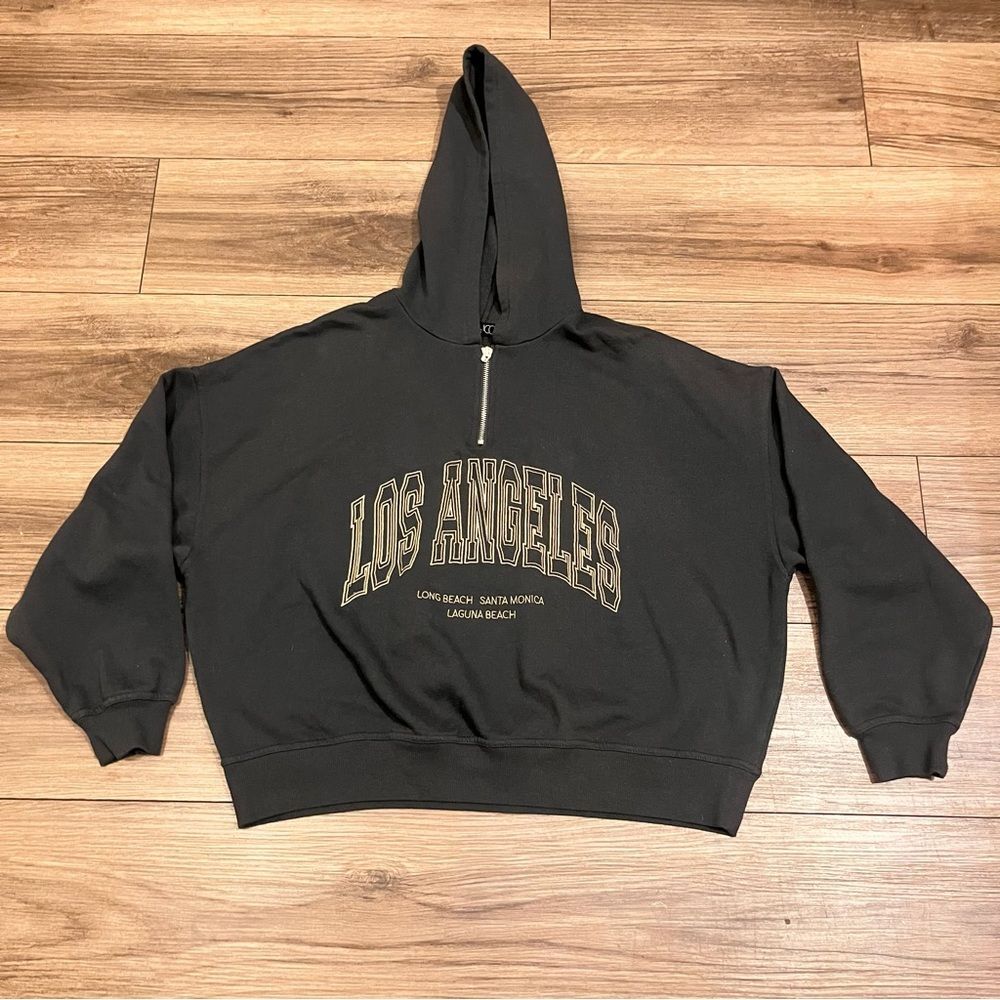 Los Angeles Half-Zip Medium Hooded Sweatshirt Black Zipper Works Missing Piece